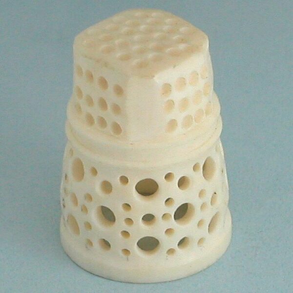 Vintage Carved Ivory Thimble by John von Hoelle